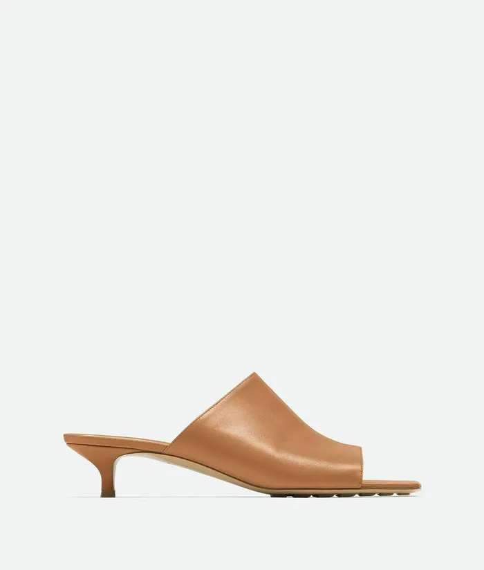 Women Bottega Veneta Sandals Stretch Mule Saddle