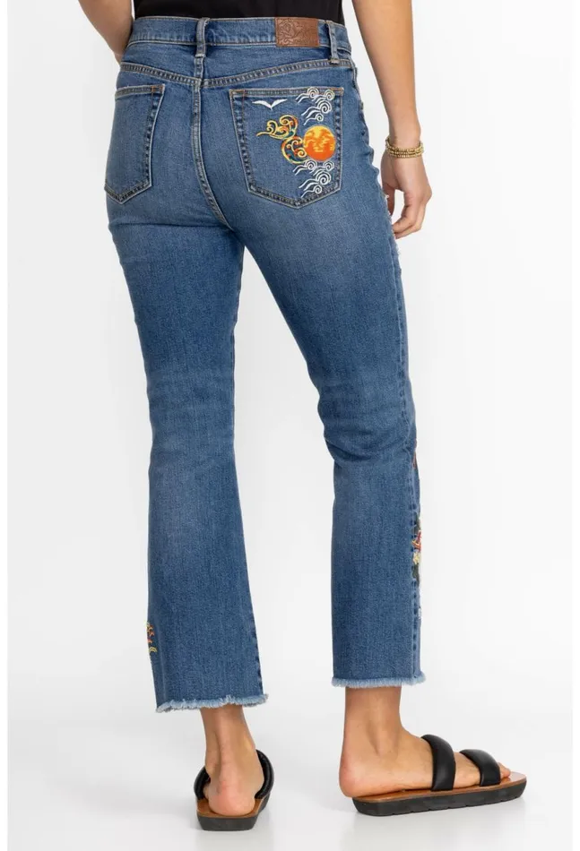 Women Heron Cropped Baby Boot Jean Vintage Aged Wash Johnny Was Bottoms
