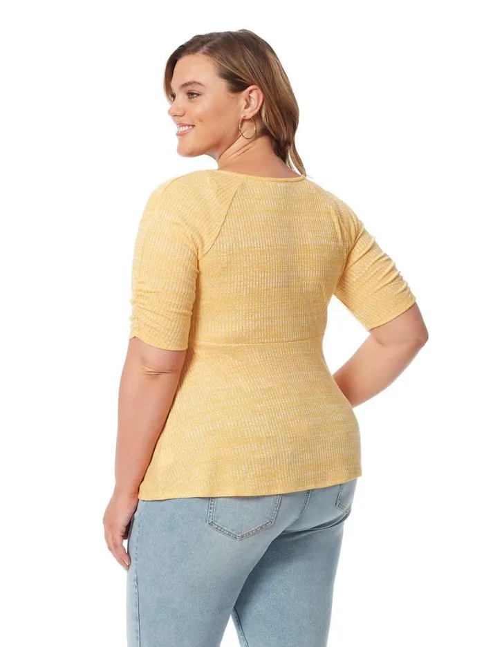 Women Jessica Simpson Tops and Tees Lyndsey Top In Golden Rod