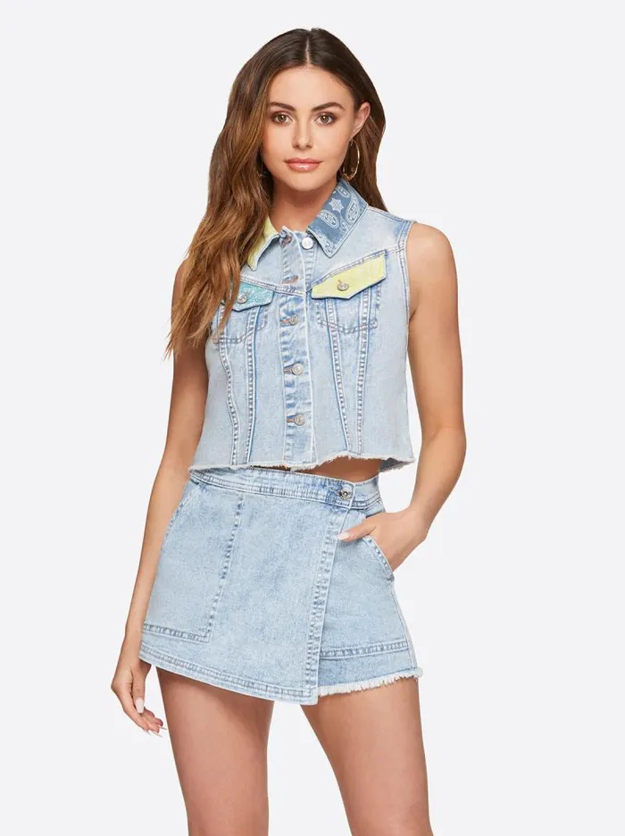 Women Jessica Simpson Tops and Tees Sound Track Crop Denim Vest In Heavenly