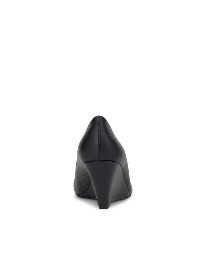 Women Jessica Simpson Wedges Sampson Wedge In Black