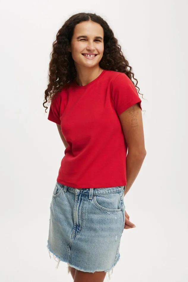 Women Tops Cotton On 90S Baby Tee Crimson Kiss
