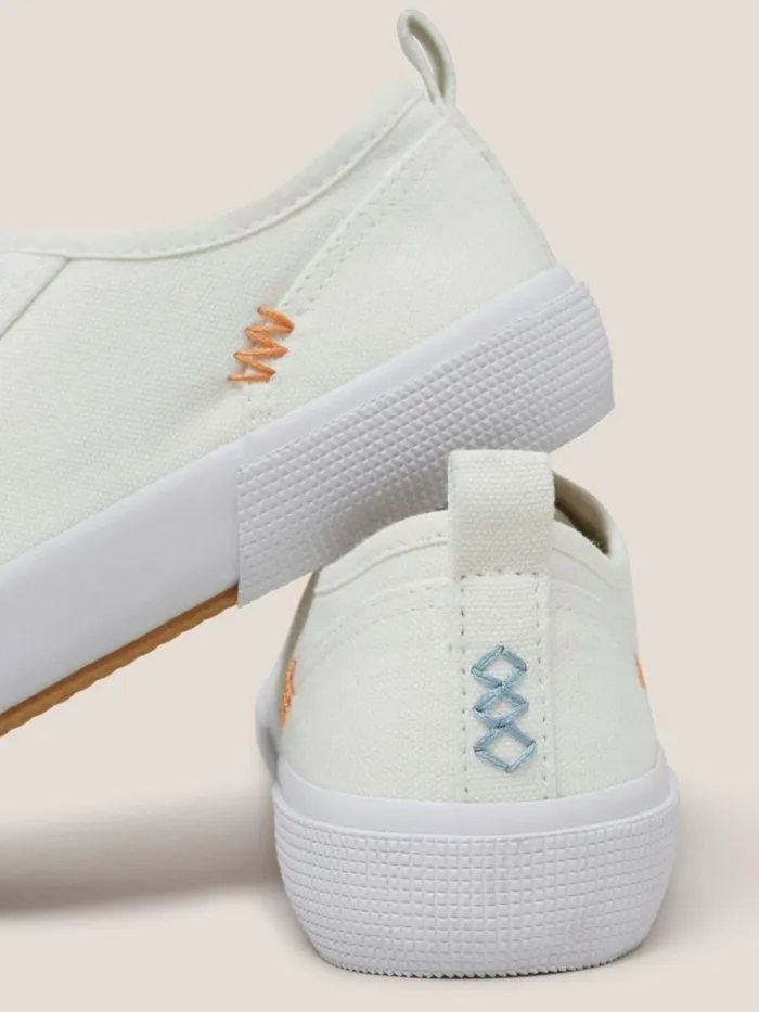 Women White Stuff Trainers Pippa Canvas Lace Up Trainer Natural White Women White Stuff Trainers Pippa Canvas Lace Up Trainer Natural White