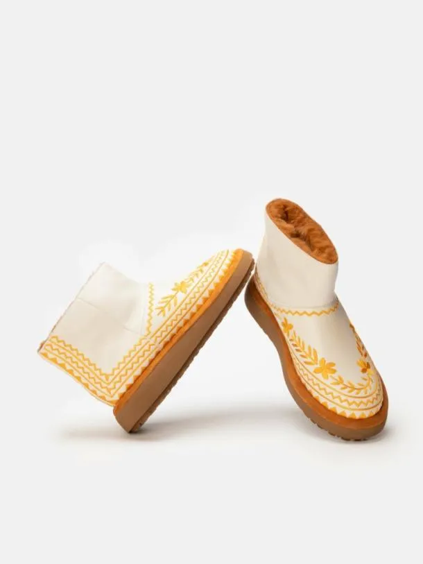 Women ZARINA White Clergerie Ankle Boots